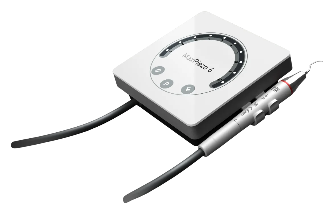 Equipo de profilaxis AGM Max Piezo 6+ con su pieza de mano